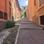 Διαμέρισμα Ponte Pietra No 5 Sulla Romantica Scalinata *
