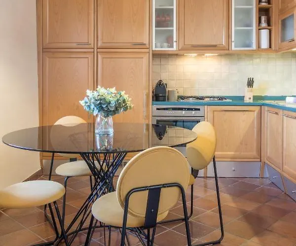 Ponte Pietra No 5 Sulla Romantica Scalinata Appartamento Verona