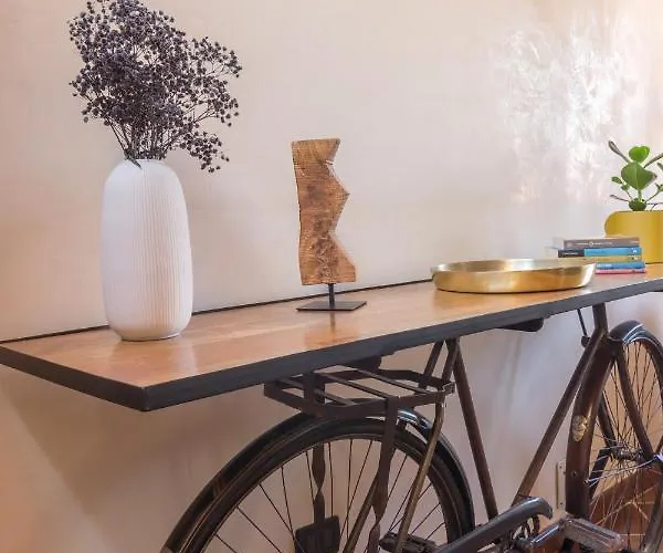 Ponte Pietra No 5 Sulla Romantica Scalinata * Verona